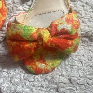 NEW in box  Alex Marie sz 9 Wide multi color bow shoes